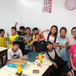 克林頓與兔寶的工作日常?❤️