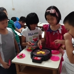 克林頓中秋節大家烤肉趣??