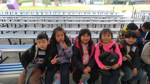 克林頓開心郊遊去