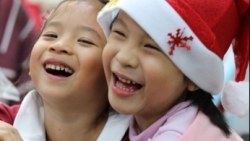 笑一下，抱一個！